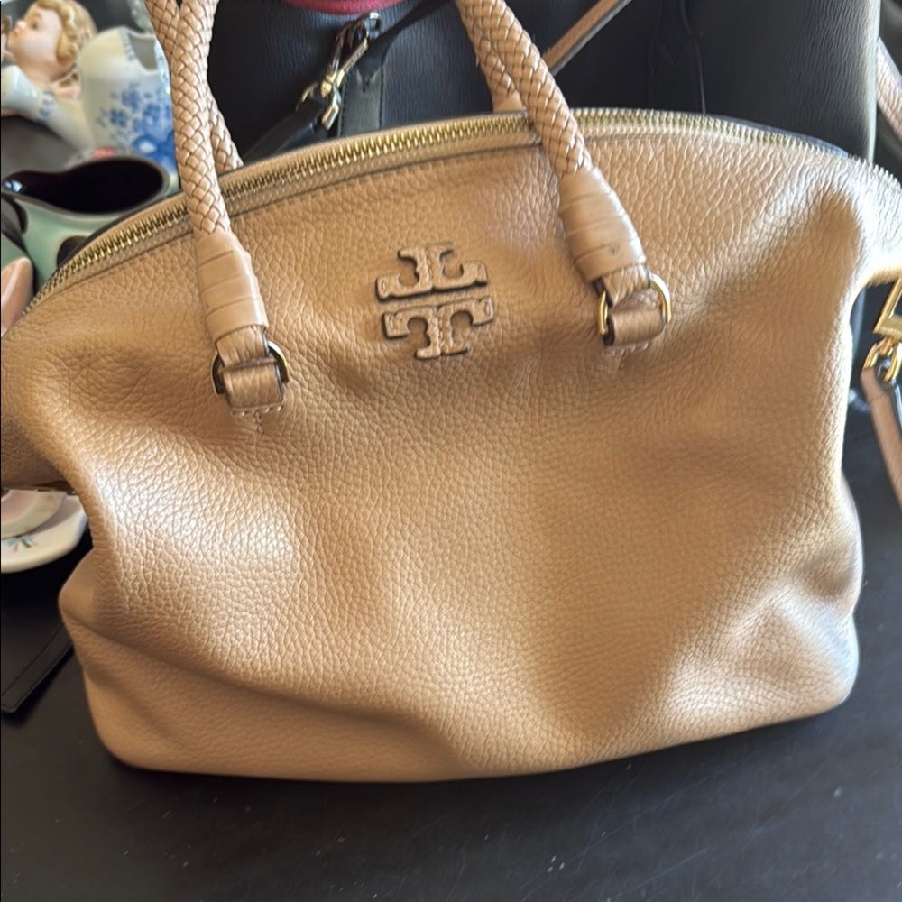 Tory Burch Tan Shoulder Bag Pebbled Leather